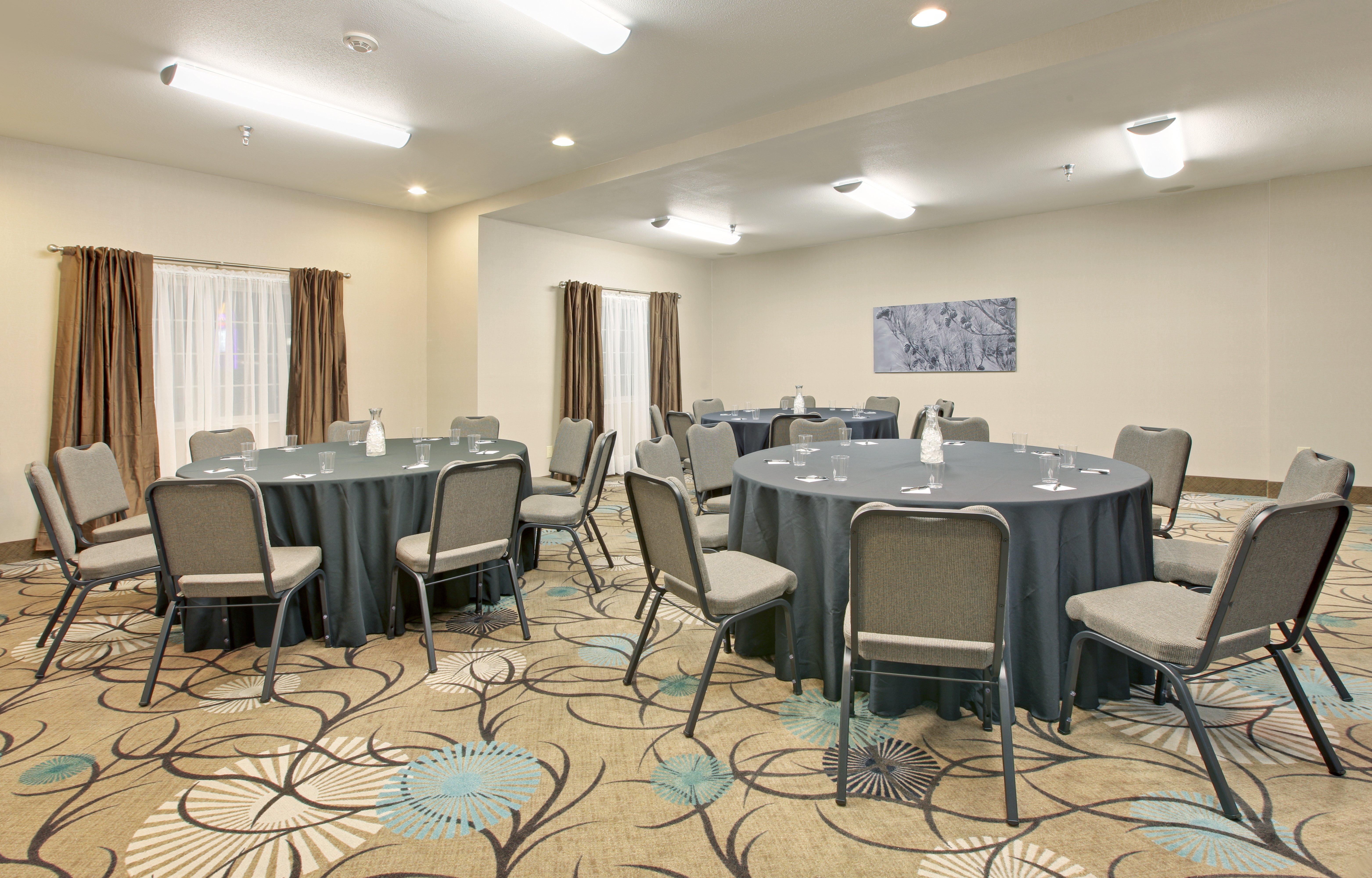 Holiday Inn Express Monticello By Ihg Esterno foto